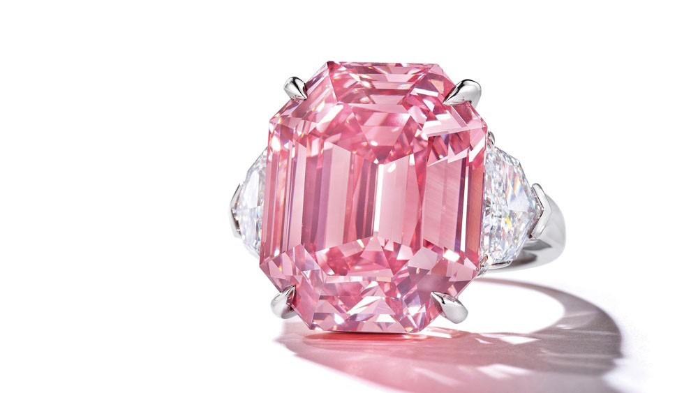 2 место. Бриллиант «Розовое наследие Уинстона» («The Winston Pink Legacy»), 18,46 карата, 50,3 млн долларов США