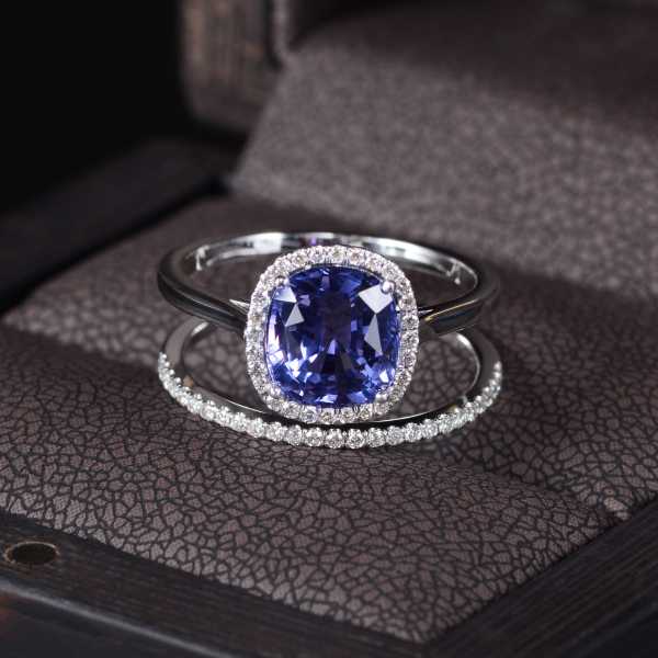 Двойное кольцо с природным сапфиром и бриллиантами  фото