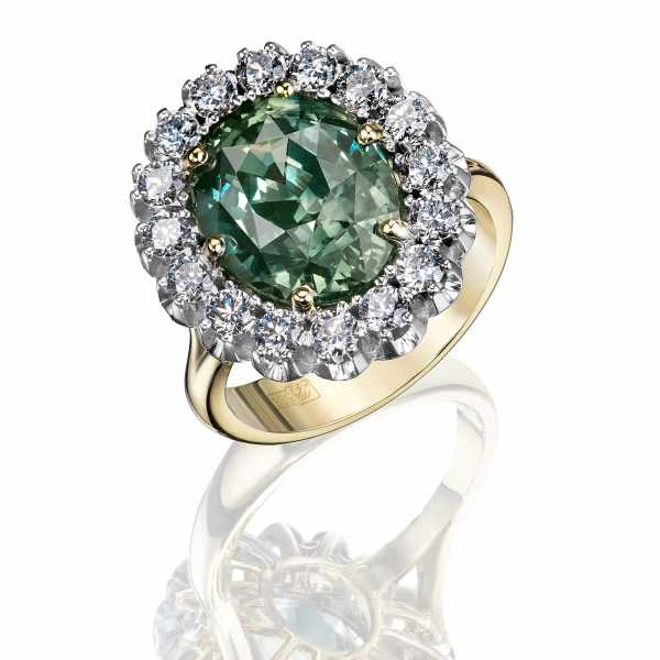 Кольцо с природным зелёным сапфиром и бриллиантами 